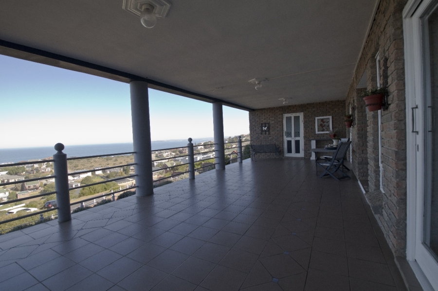 11 Bedroom Property for Sale in Dana Bay Western Cape